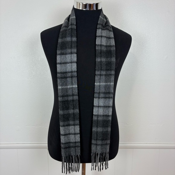 Edinburgh Monochrome Buchanan Cashmere Scarf Black Gray Plaid Tartan Classic - Picture 1 of 10